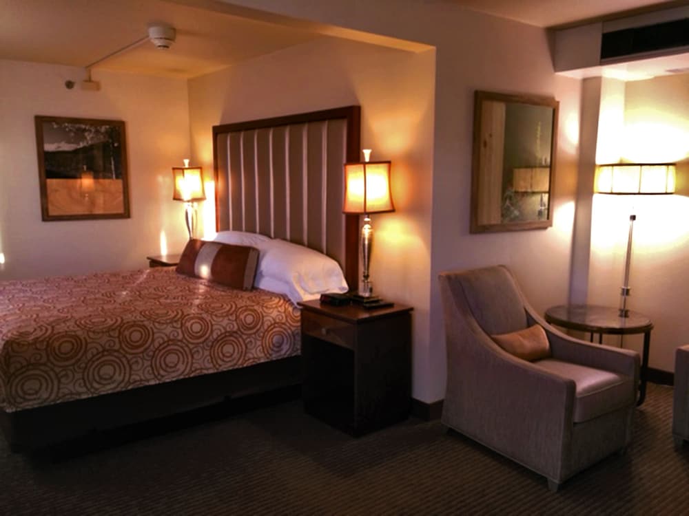 Westmark Fairbanks Hotel & Conference Center 30/46