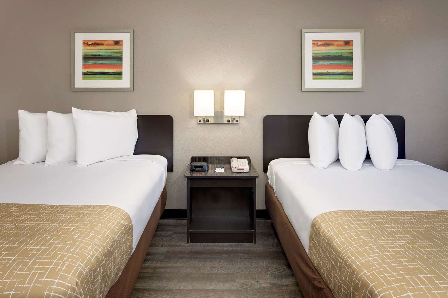 Travelodge by Wyndham College Park 18/25