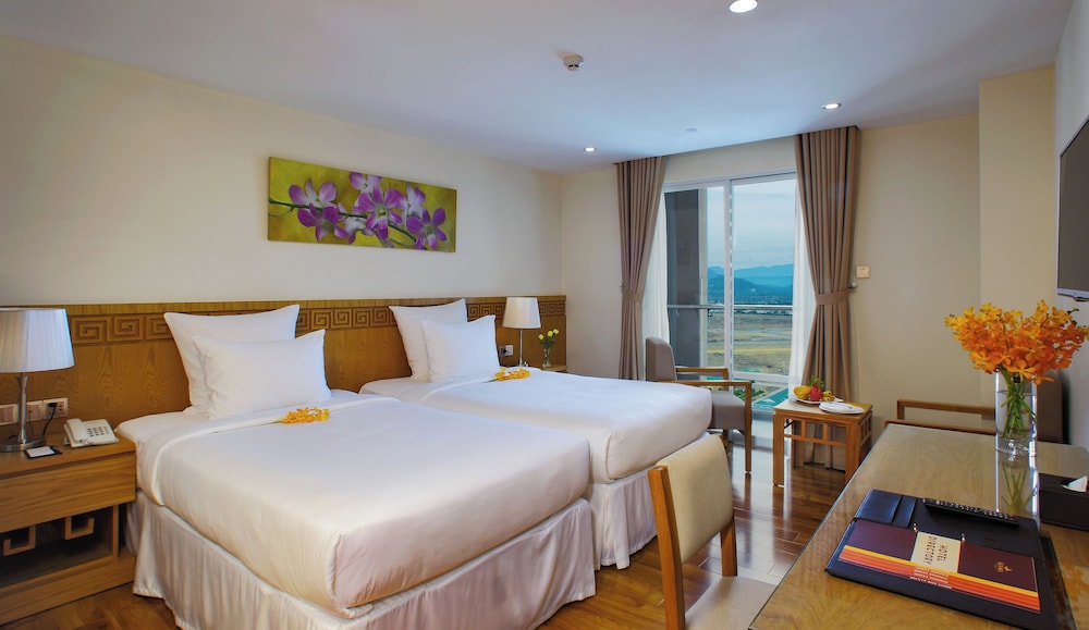 1 BEDROOM, DELUXE, TWIN BEDS, BALCONY