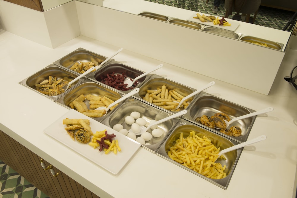 CUMBALI PLAZA HOTEL 38/54