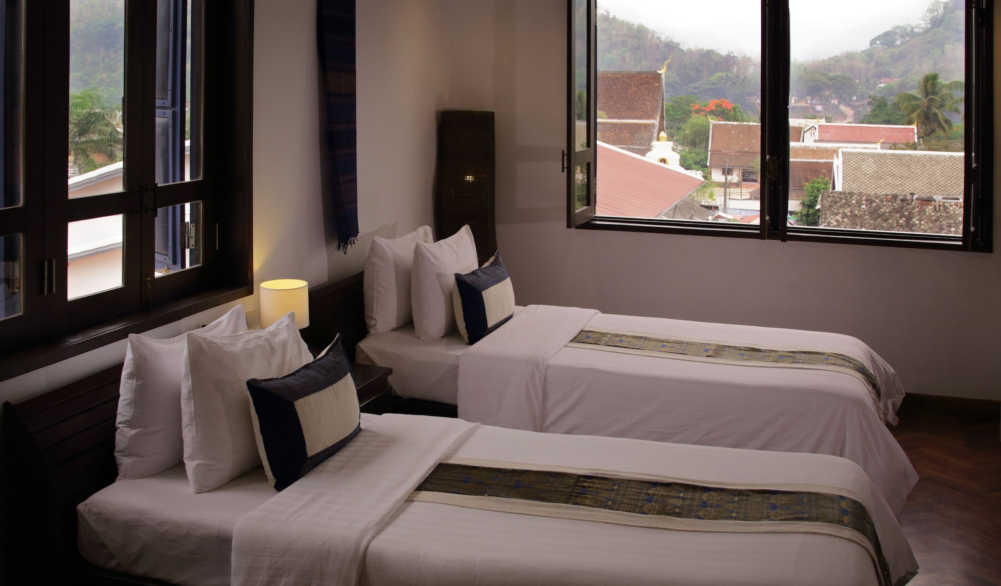 SUPERIOR, DOUBLE BED