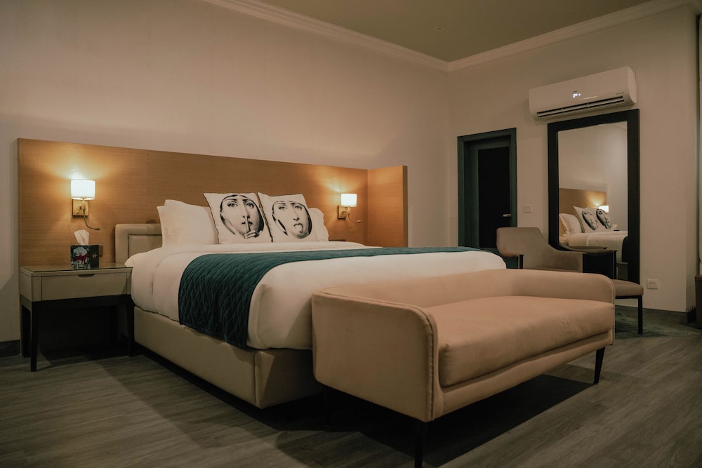 Ambiance Boutique Art Hotel Karachi 15/56