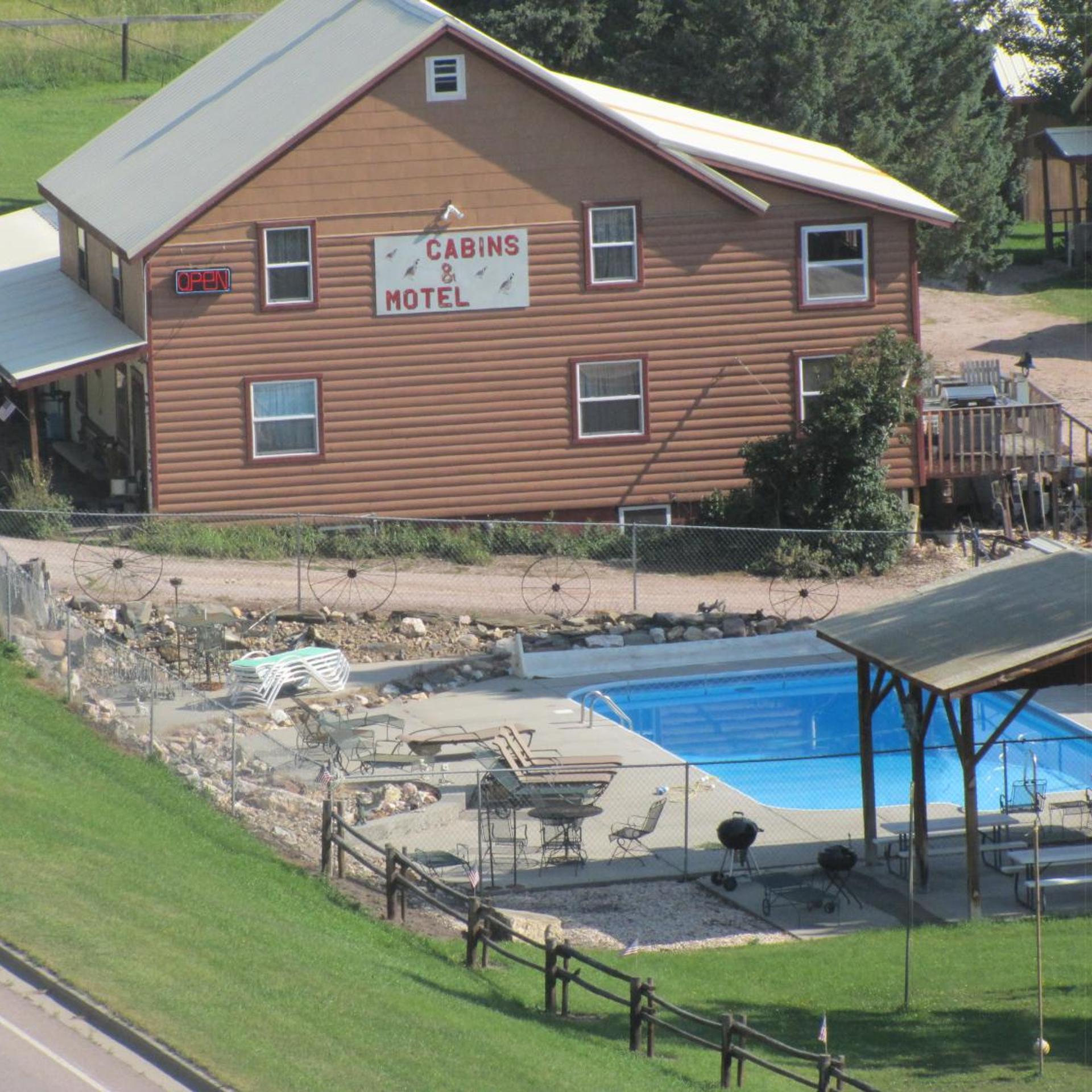 Black Hills Motel at Quail's Crossing 25/28