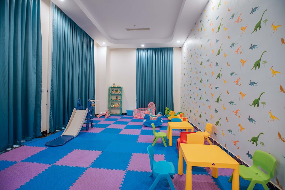 Celina Peninsula Resort 37/43