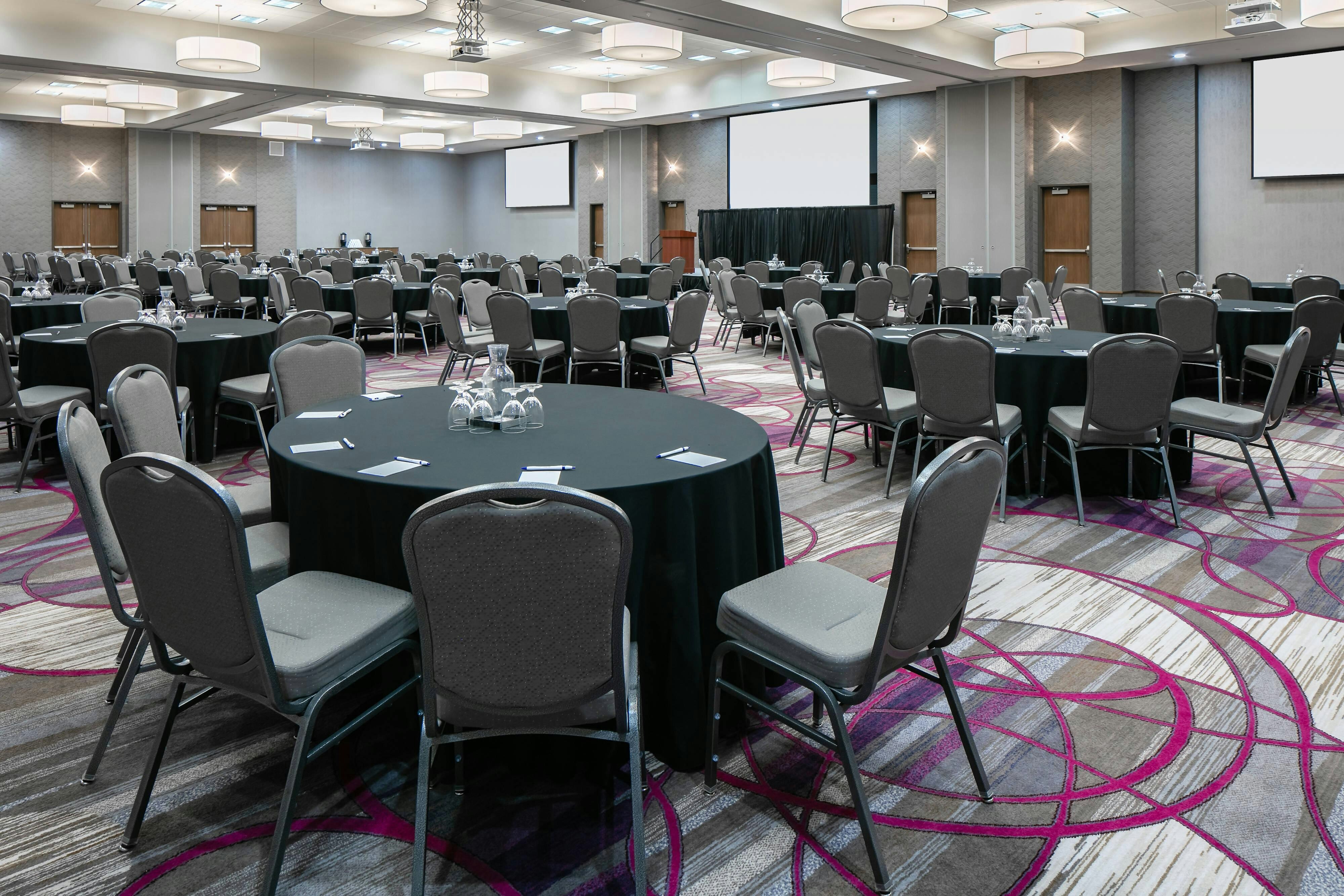 Courtyard Omaha Bellevue At Beardmore Event Center 23/33