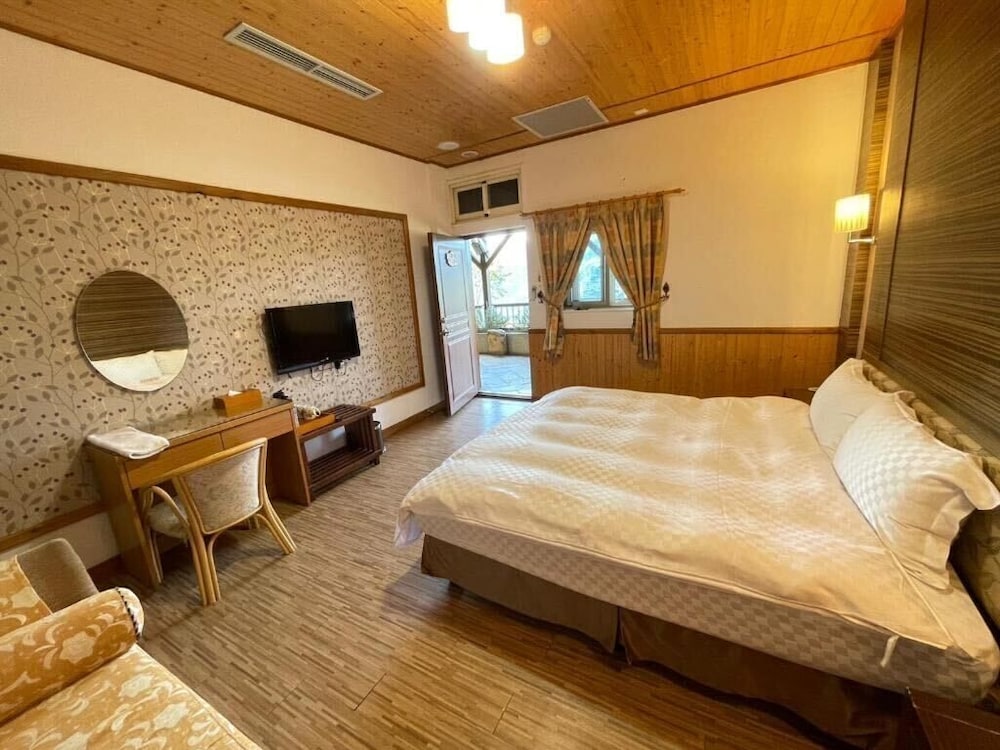 Dragonmanor Resort 12/31