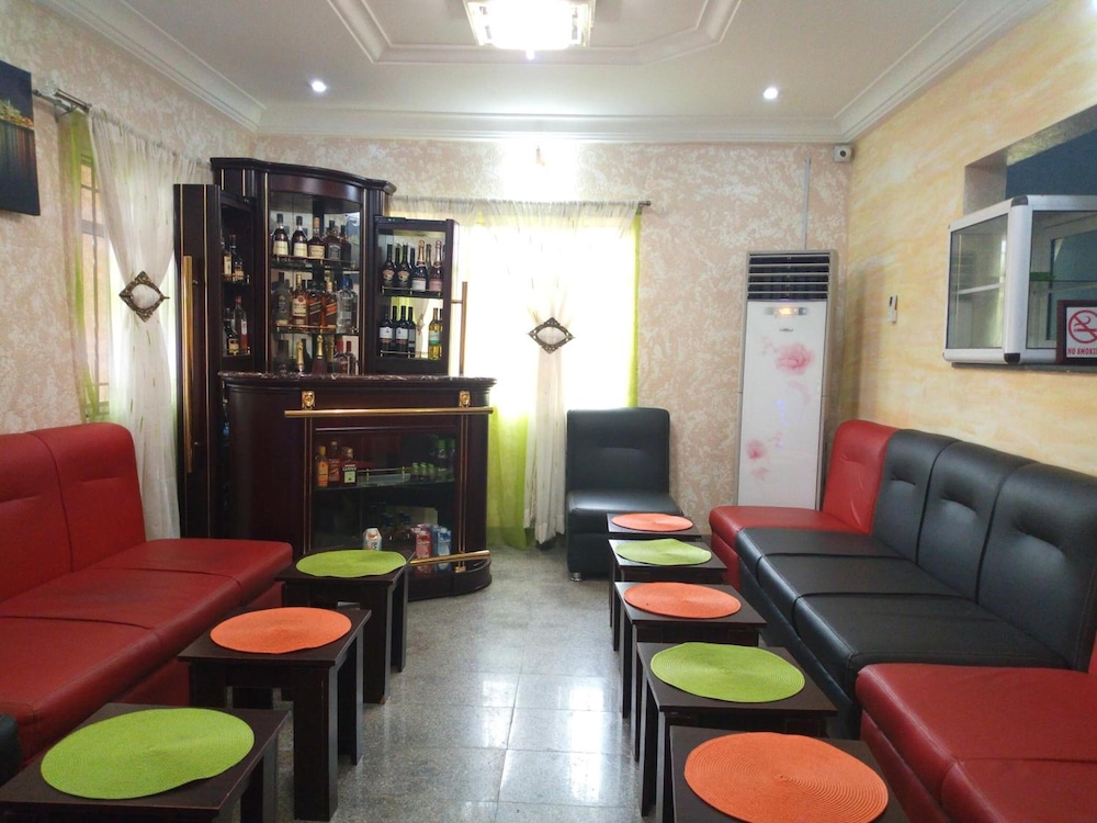De Maria Inn 21/30