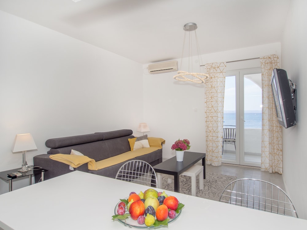 Villa Tamaris 8/26