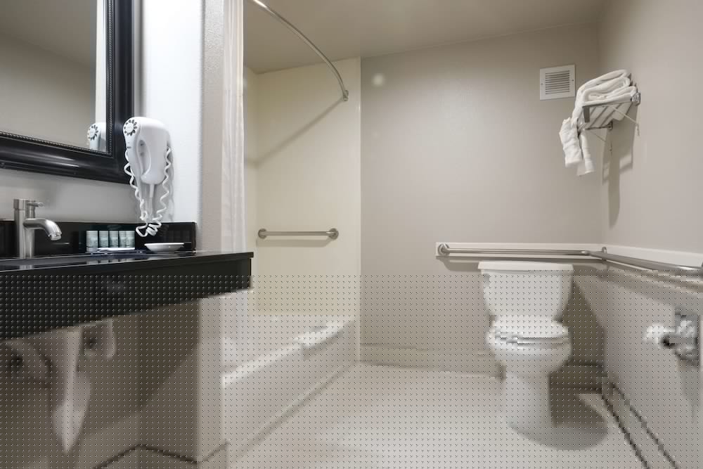 Best Western Lanai Garden Inn & Suites 12/38