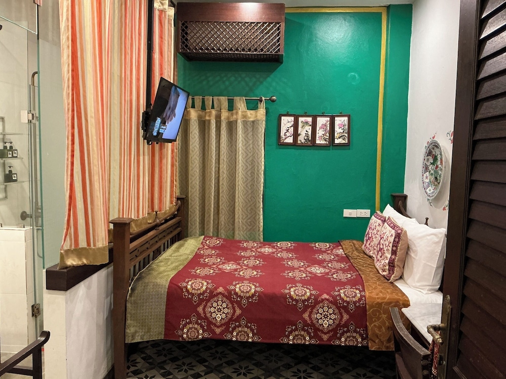 Songkhla Tae Raek Antique Hotel 16/47