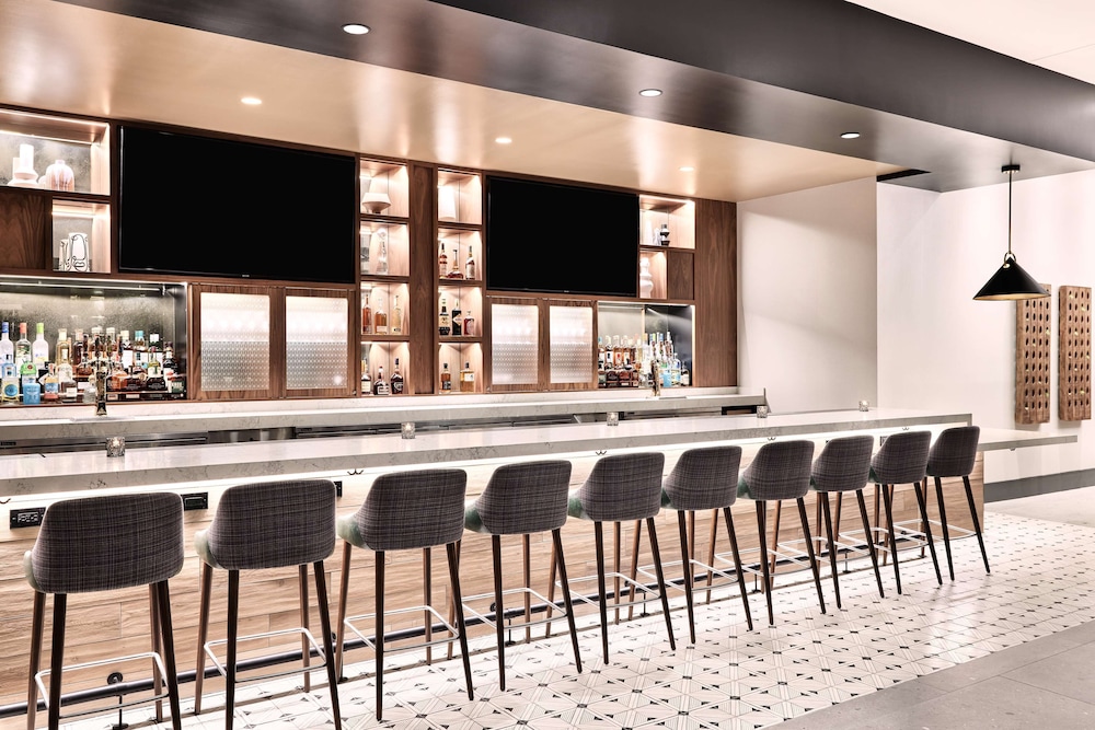 Hyatt Place Phoenix Downtown 40/54