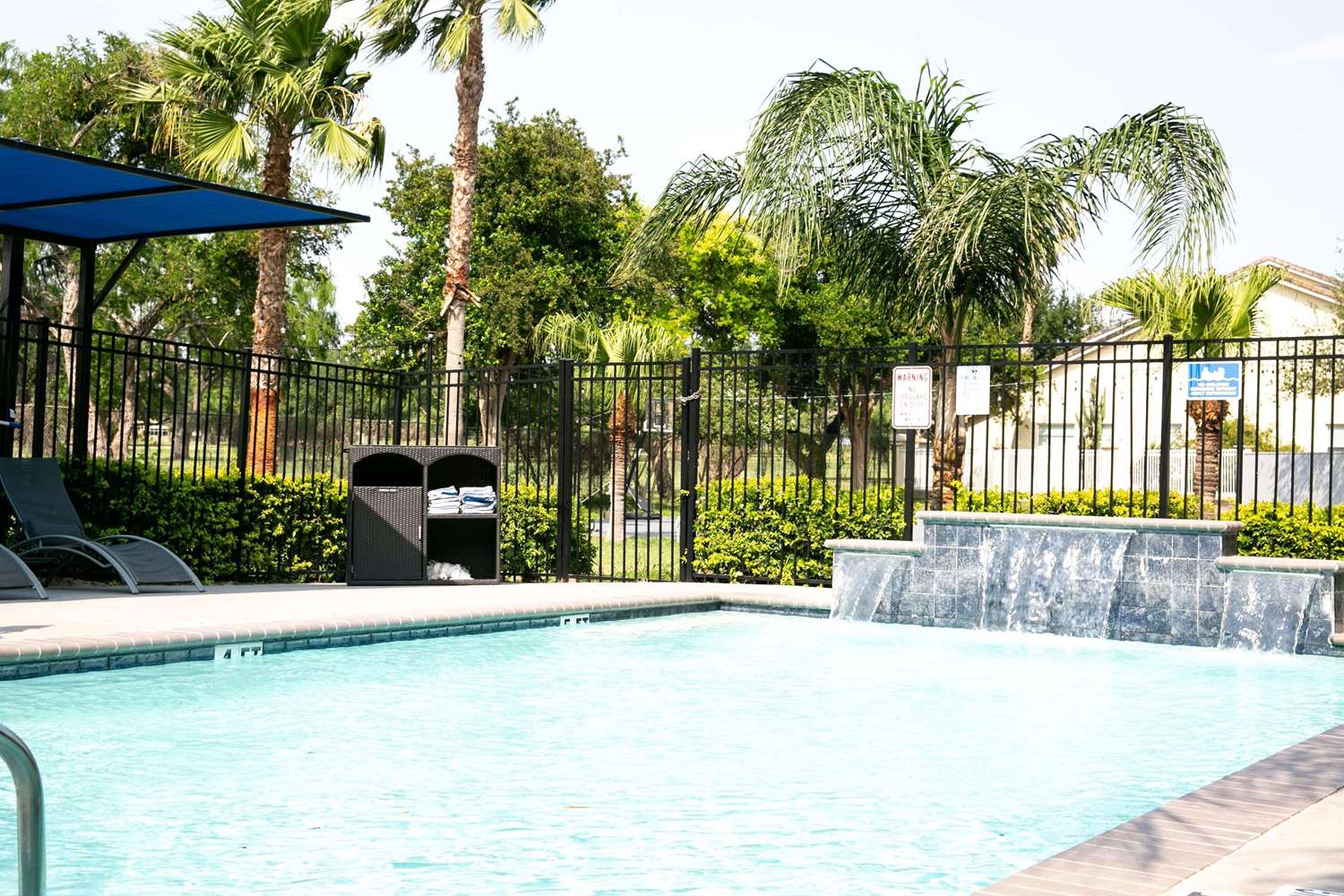 Hotel Mcallen Airport 45/46