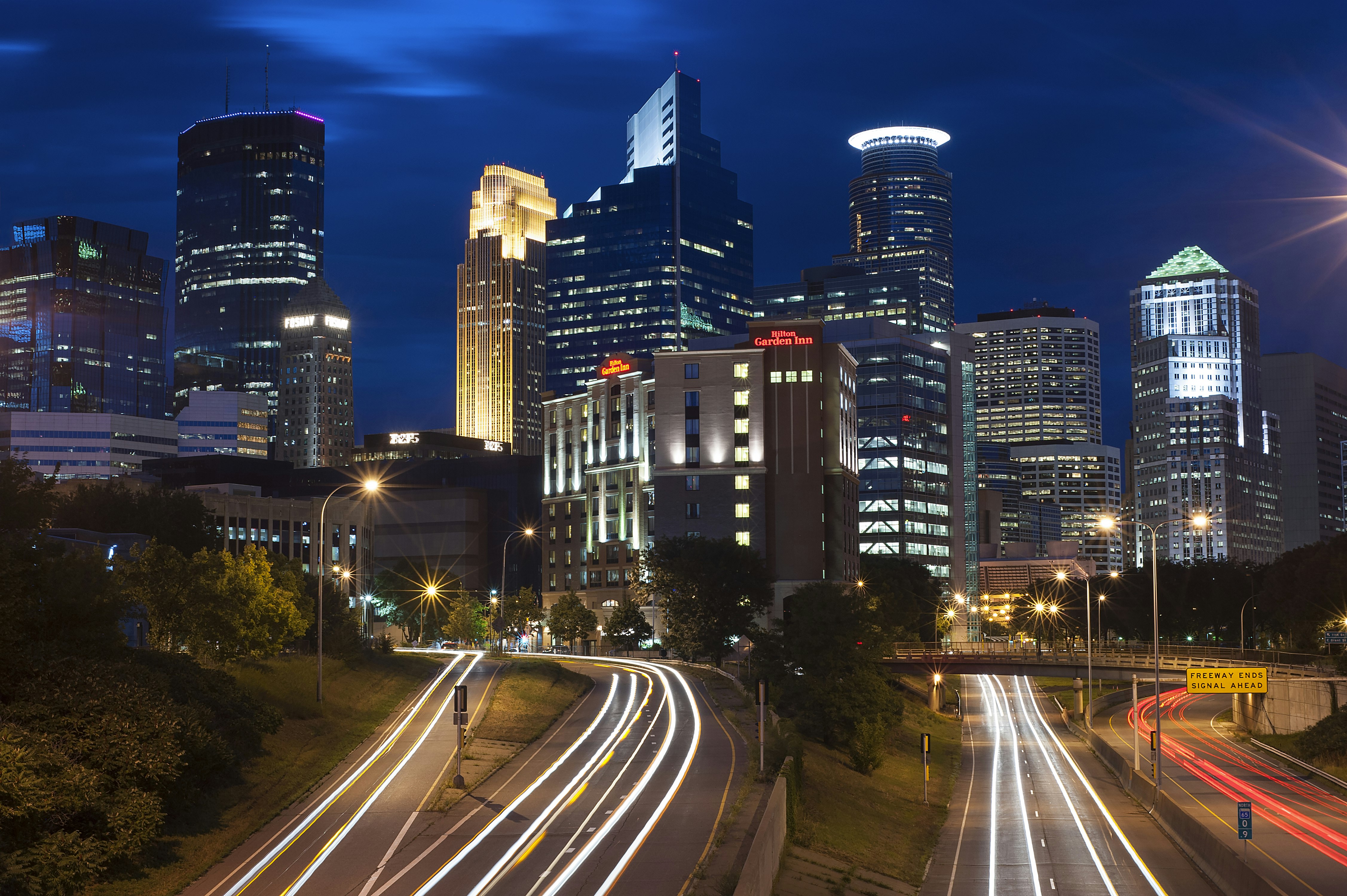 Hilton Garden Inn Minneapolis Downtown 55/56