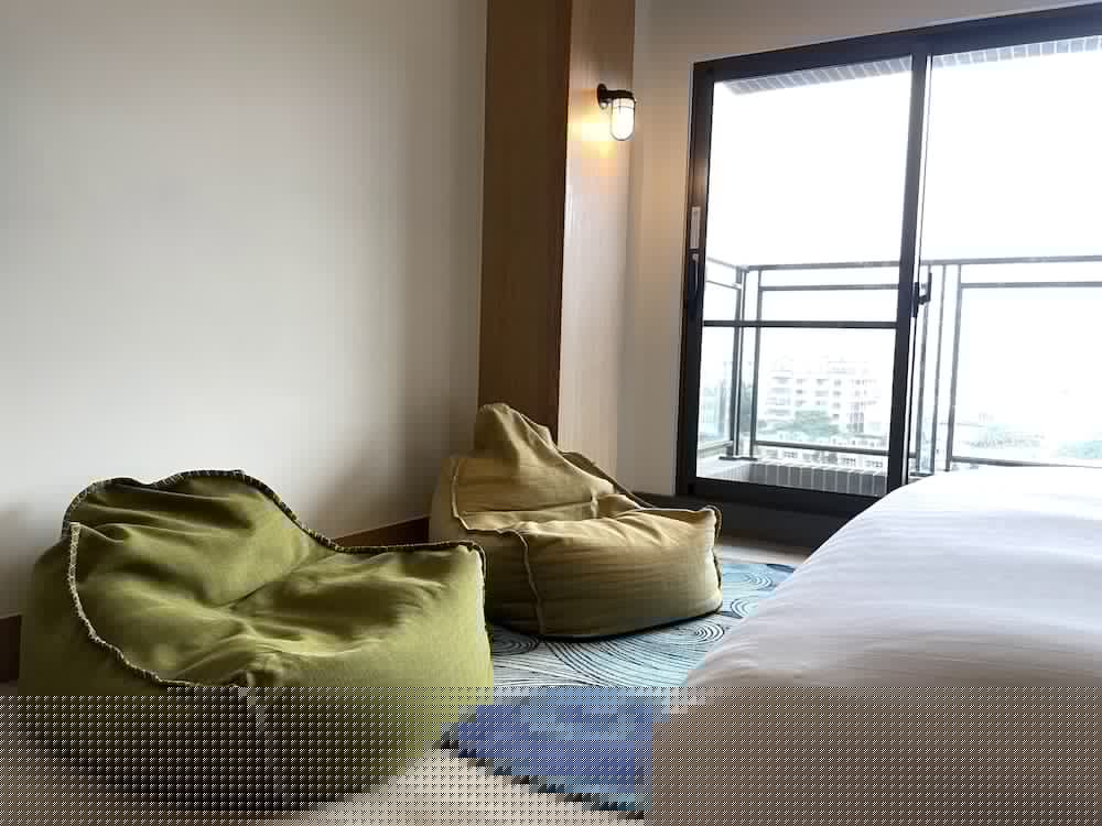 Discovery Hotel 28/65