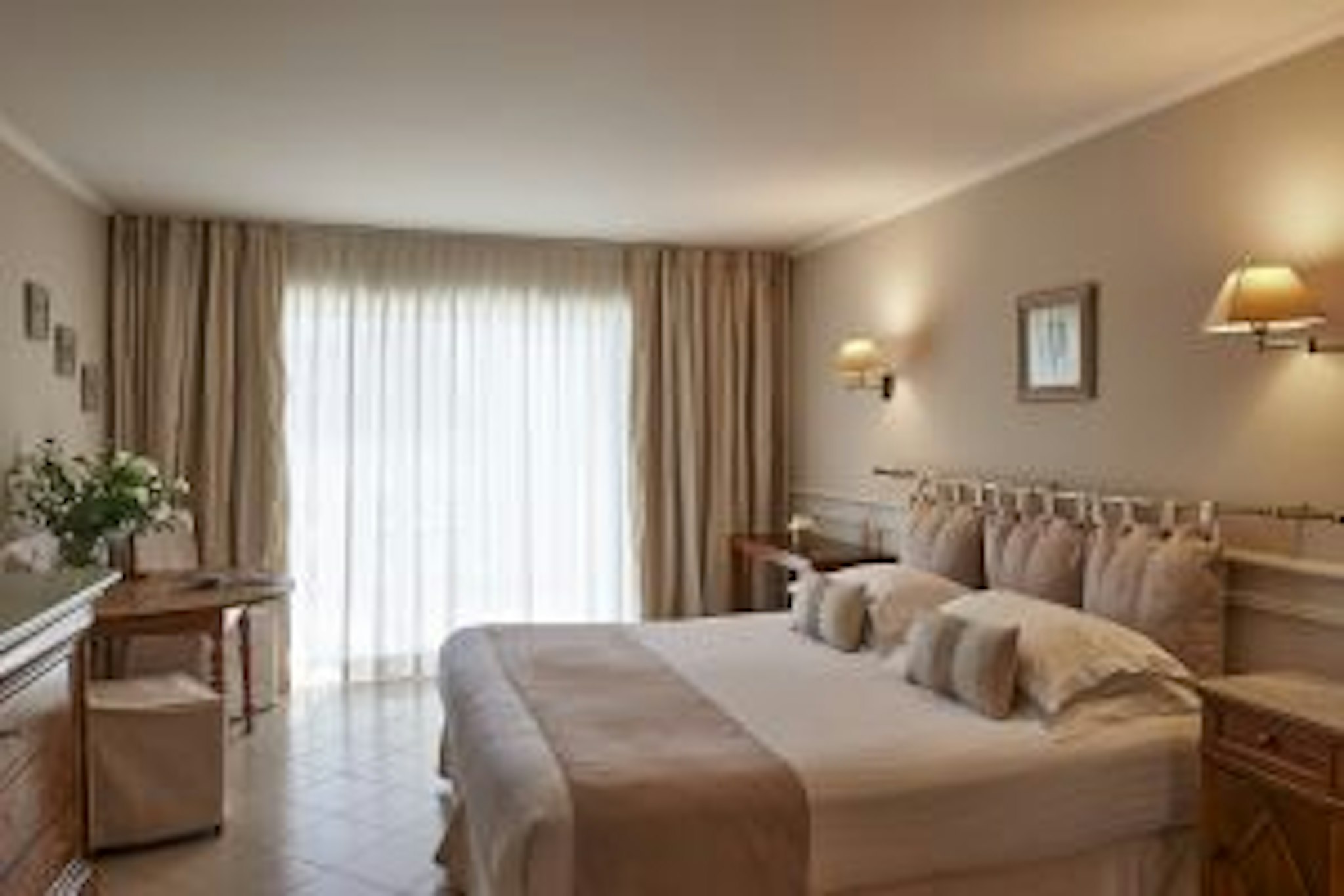 Villa D Estelle 4/23