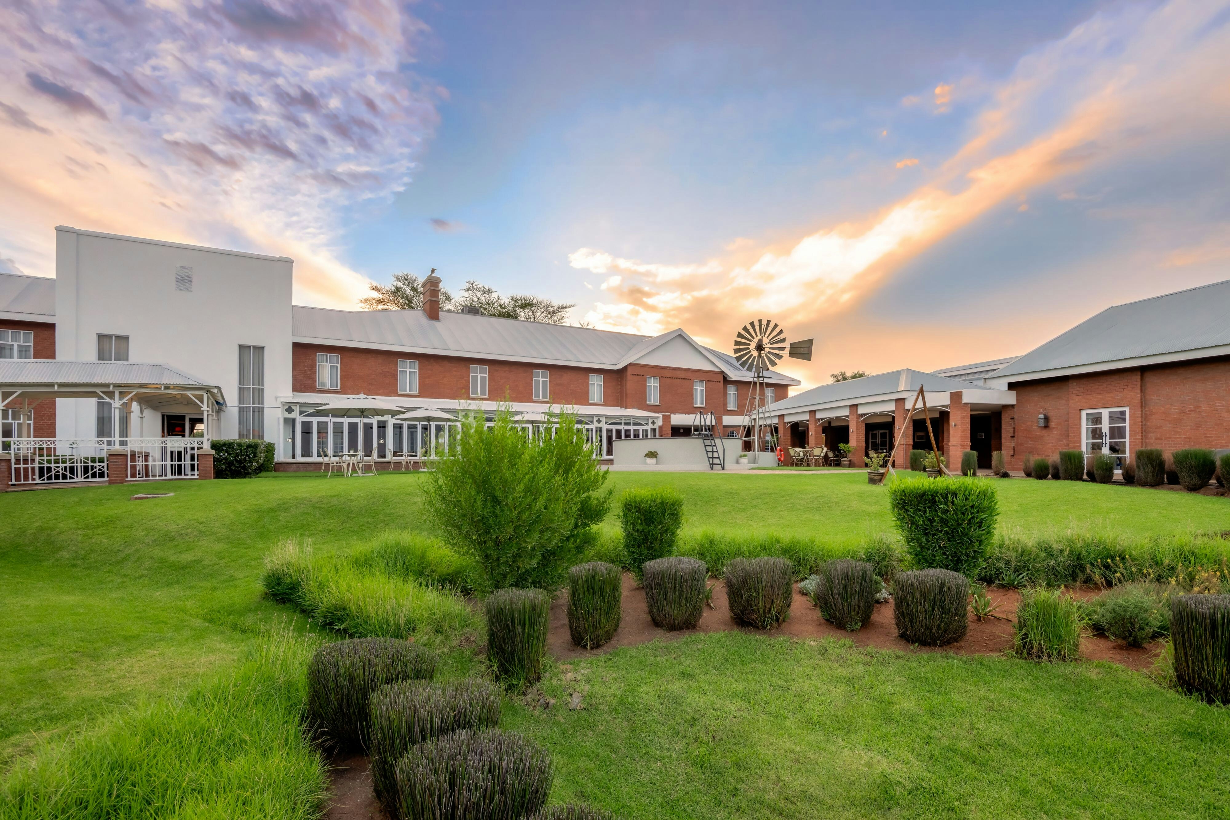 Protea Hotel Kimberley 62/65