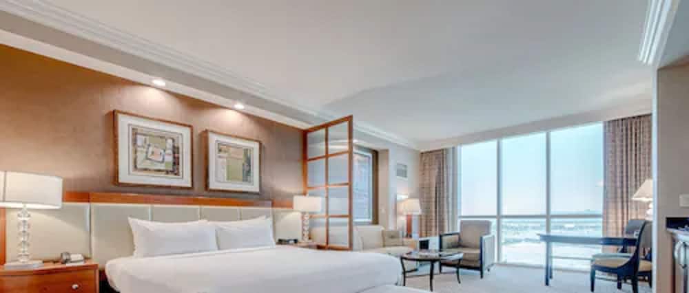 Stripviewsuites At Signature 56/73