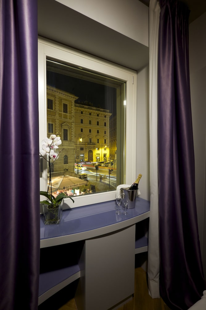 Navona Rooms 27/27