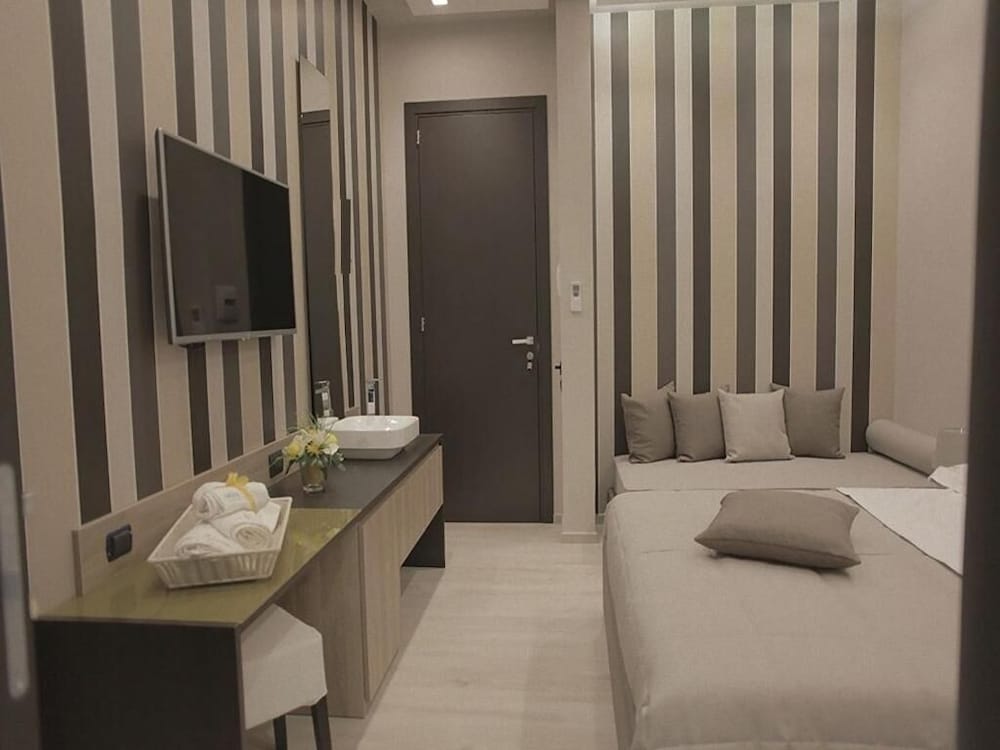 Neapolis Lifestyle 52/59