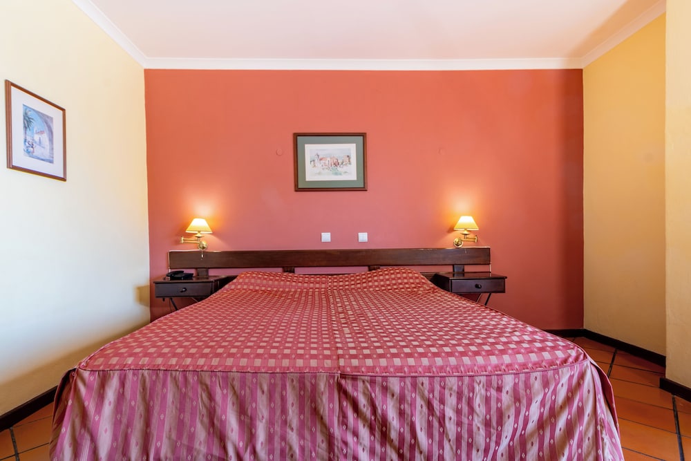 Room, Double Bed