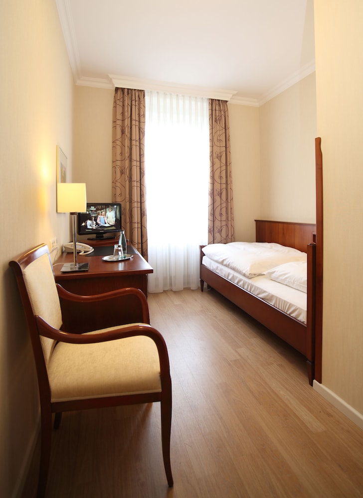 Hotel Alster Hof 21/60