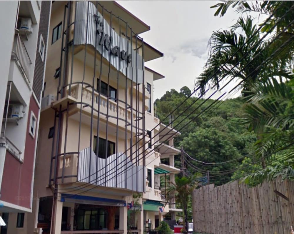The Wave Hotel Patong 9/73