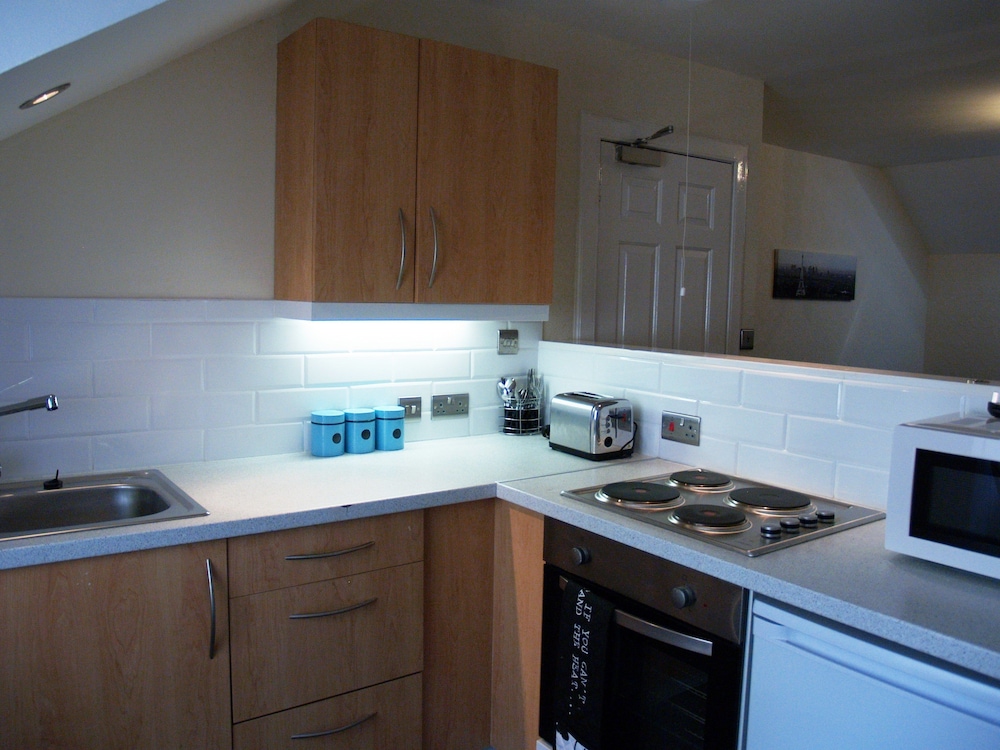 Niddry Street Apartments 26/27