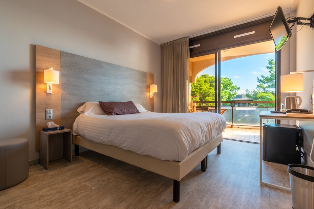 Bahia Hotel 16/50