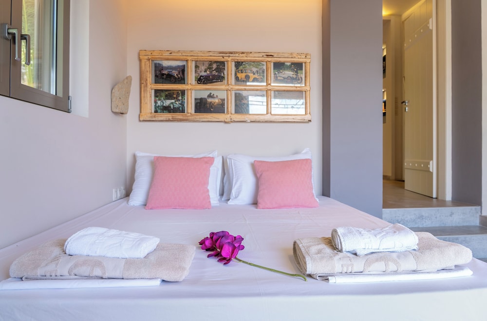 Core Luxury Suites 16/55