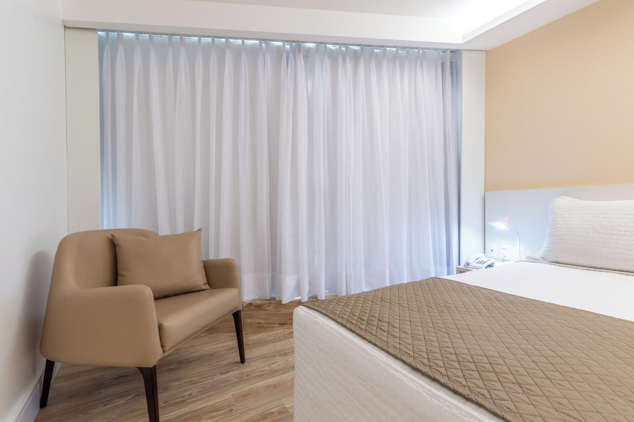 Premium, Twin Beds, Lateral Side Sea View