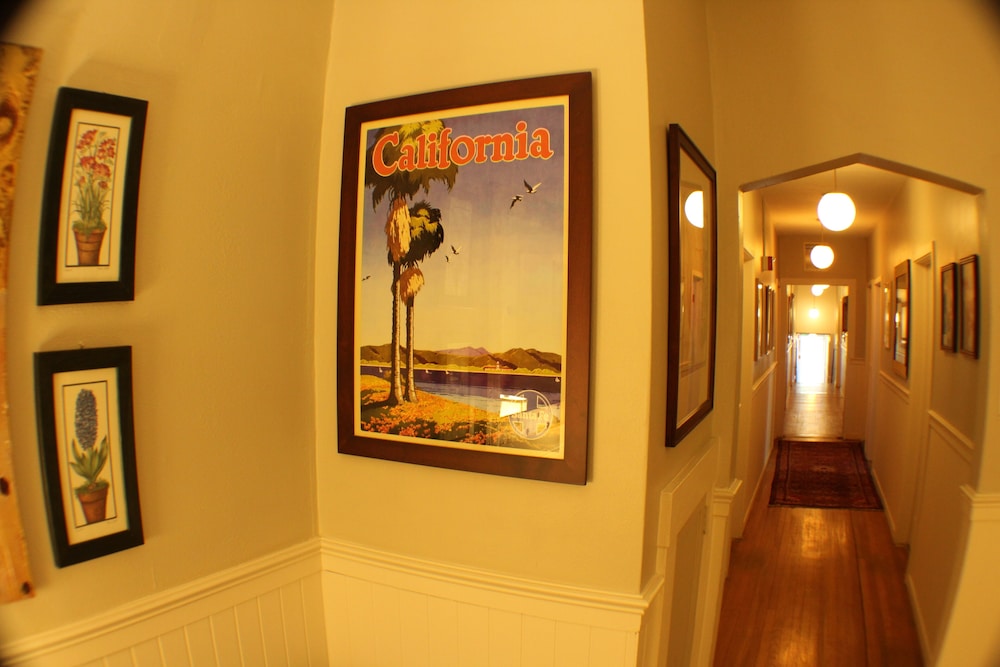 San Anselmo Inn B&B 43/57