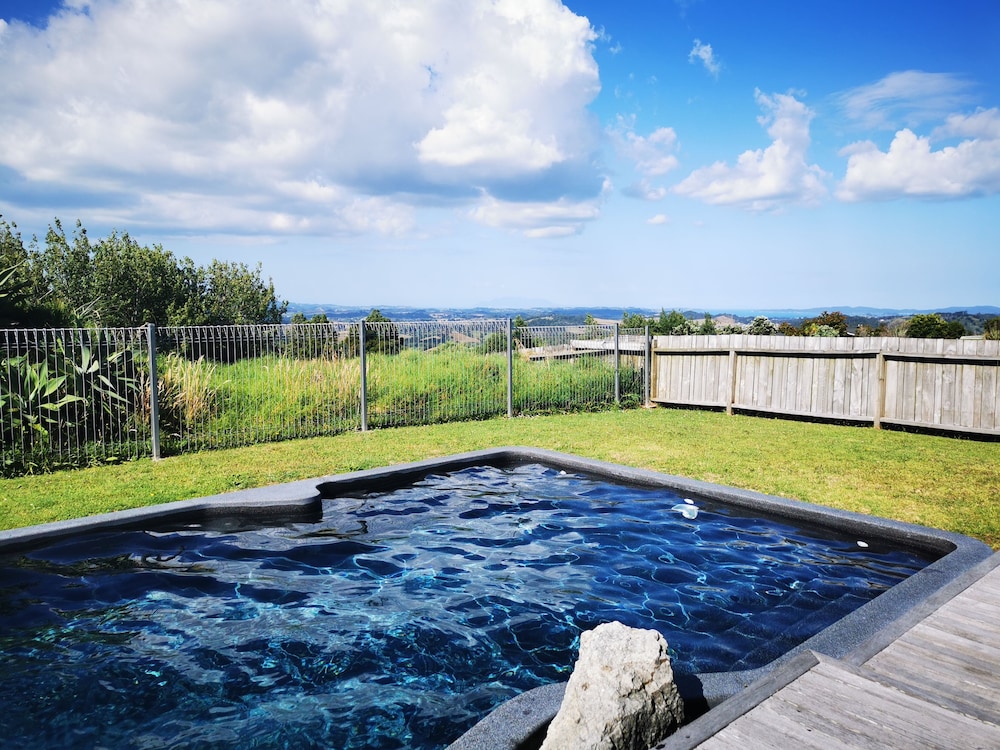 Woodhouse Mountain Lodge 11/50