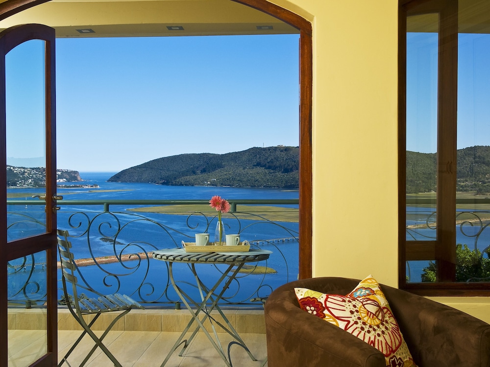 Villa Paradisa Guest House 22/44