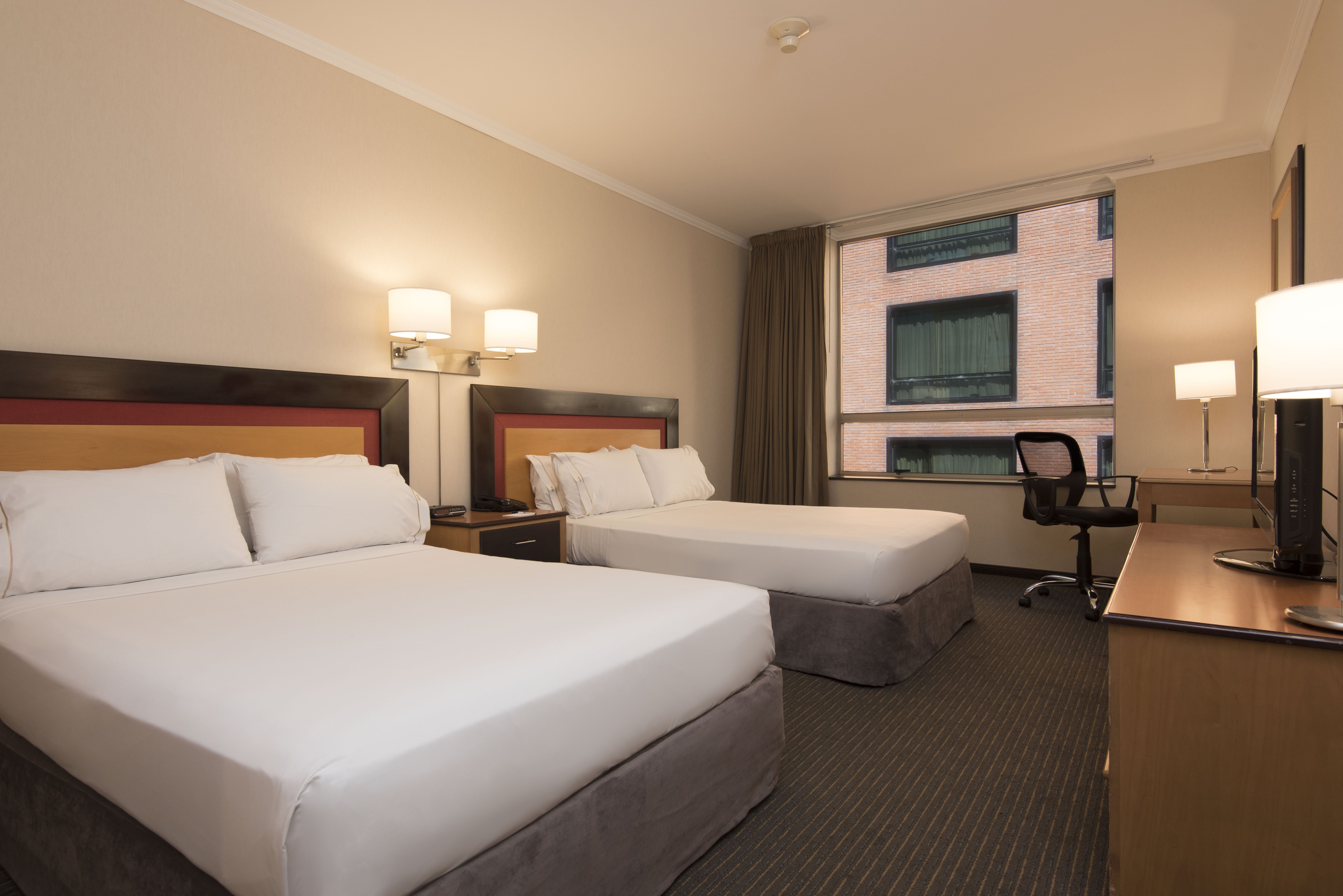 Holiday Inn Express Puerto Madero 11/38