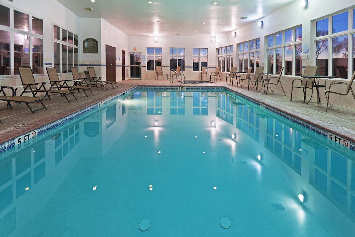 HOLIDAY INN EXPRESS HEREFORD 28/46