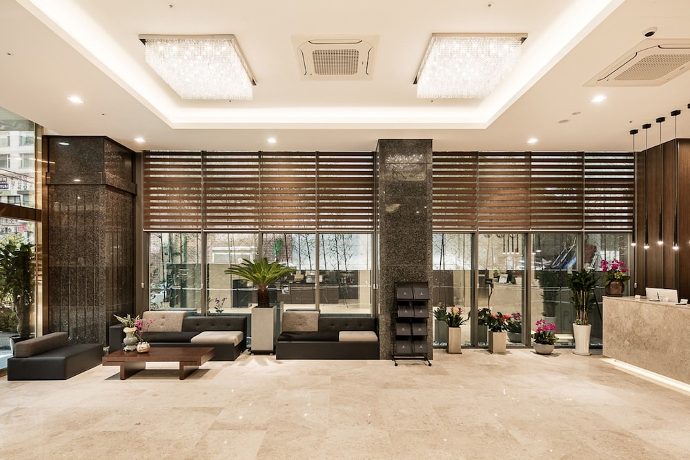 WD HOTEL 32/50