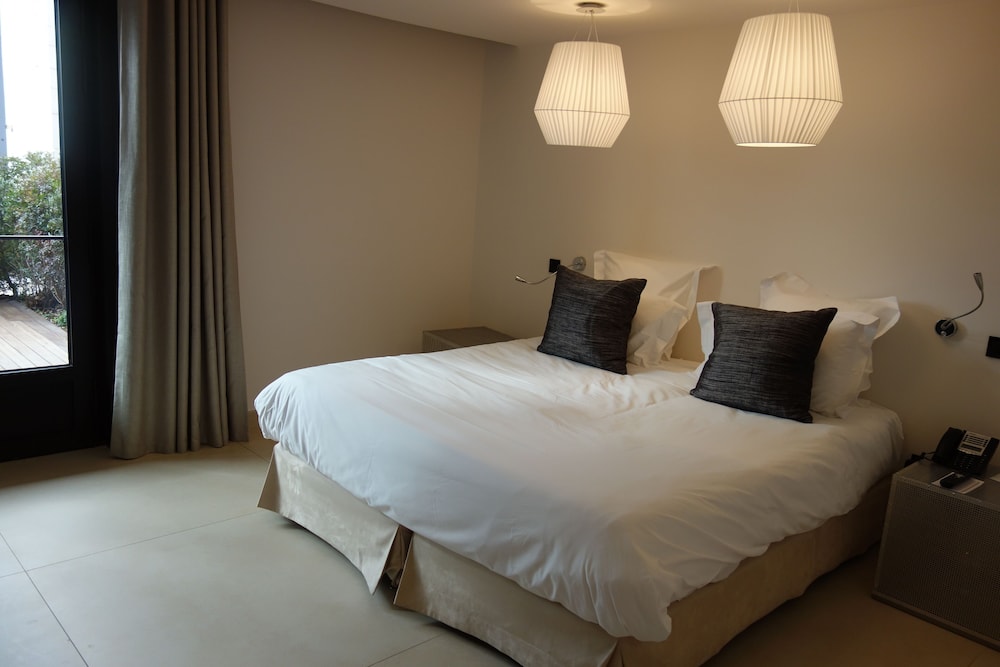 4 Bedrooms, Deluxe, Villa, 1 Queen and 2 Double Beds