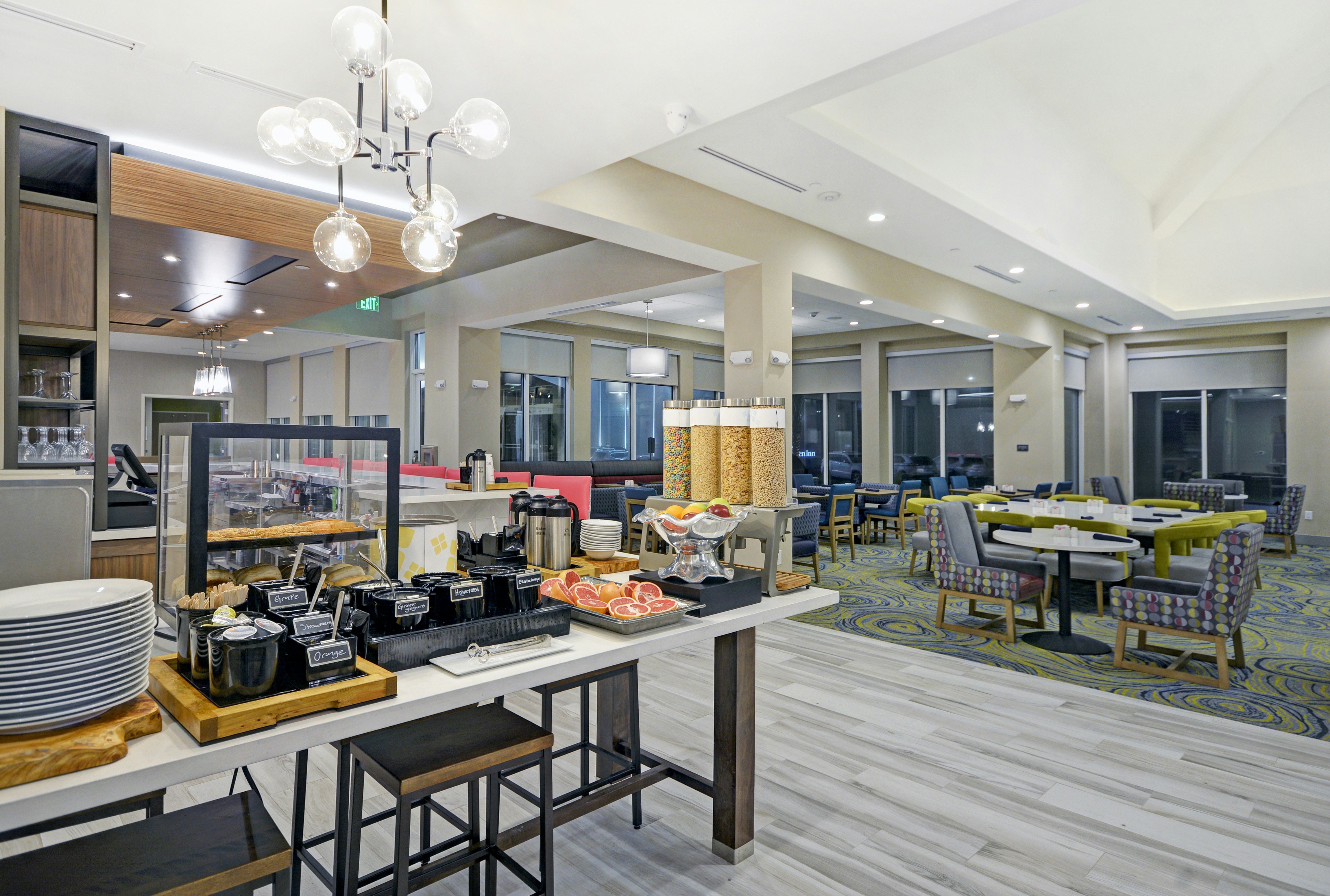 Hilton Garden Inn Houston Hobby Airport 24/40