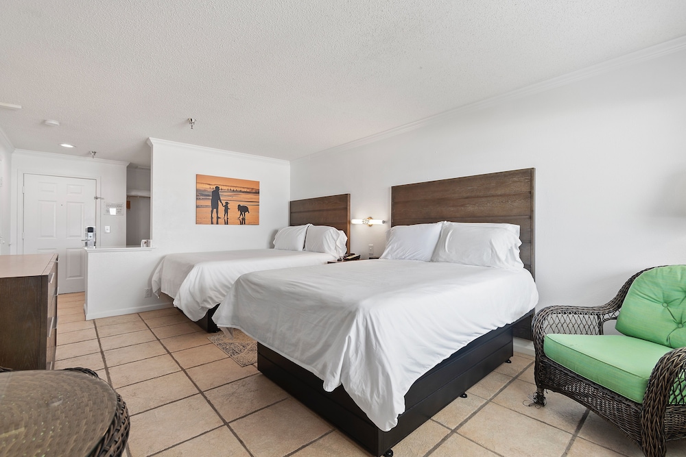 Ocean Isle Inn 7/50