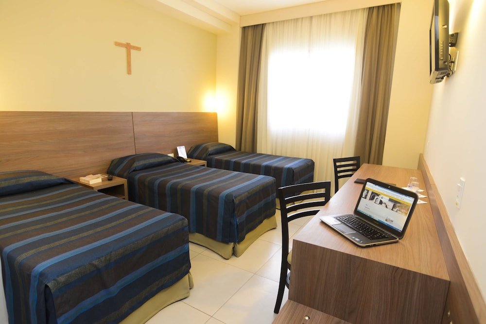 Standard, Single, 3 Beds