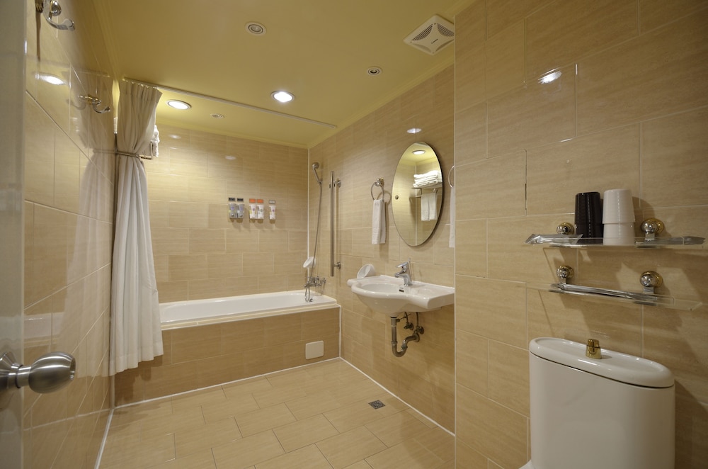 Goodness Hotel 20/41