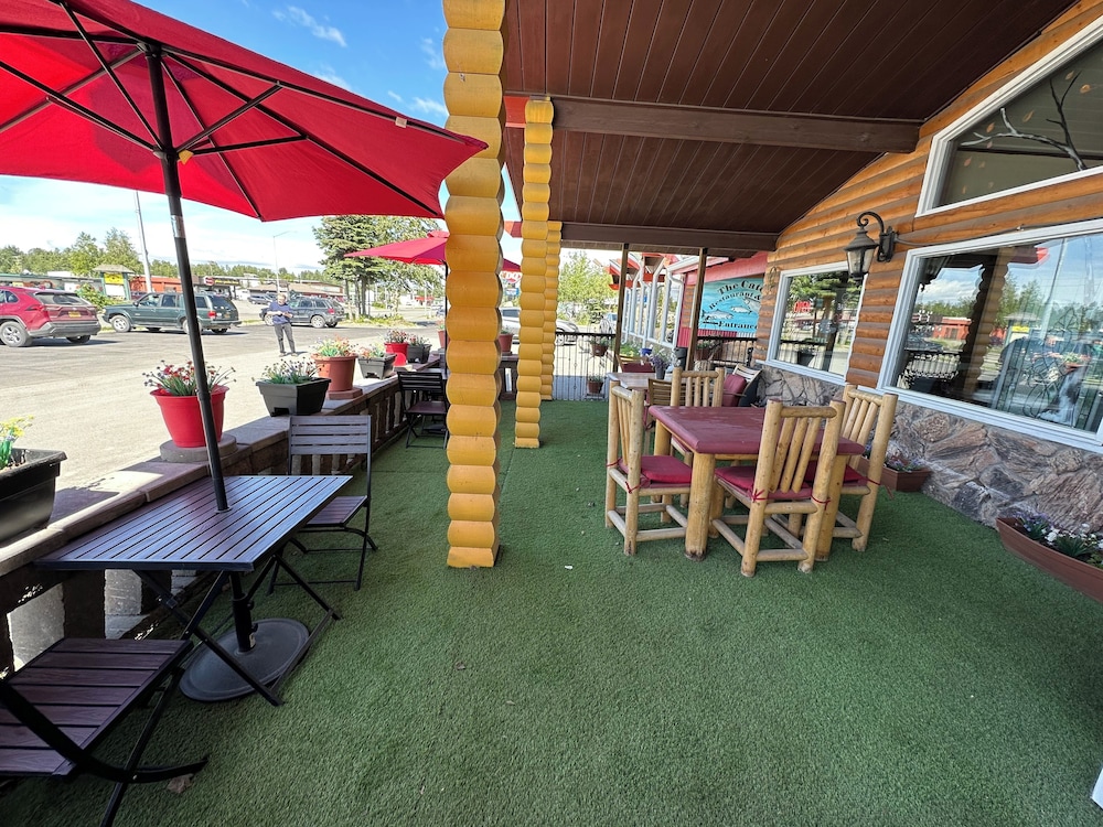 Alaska Anglers Inn 47/50