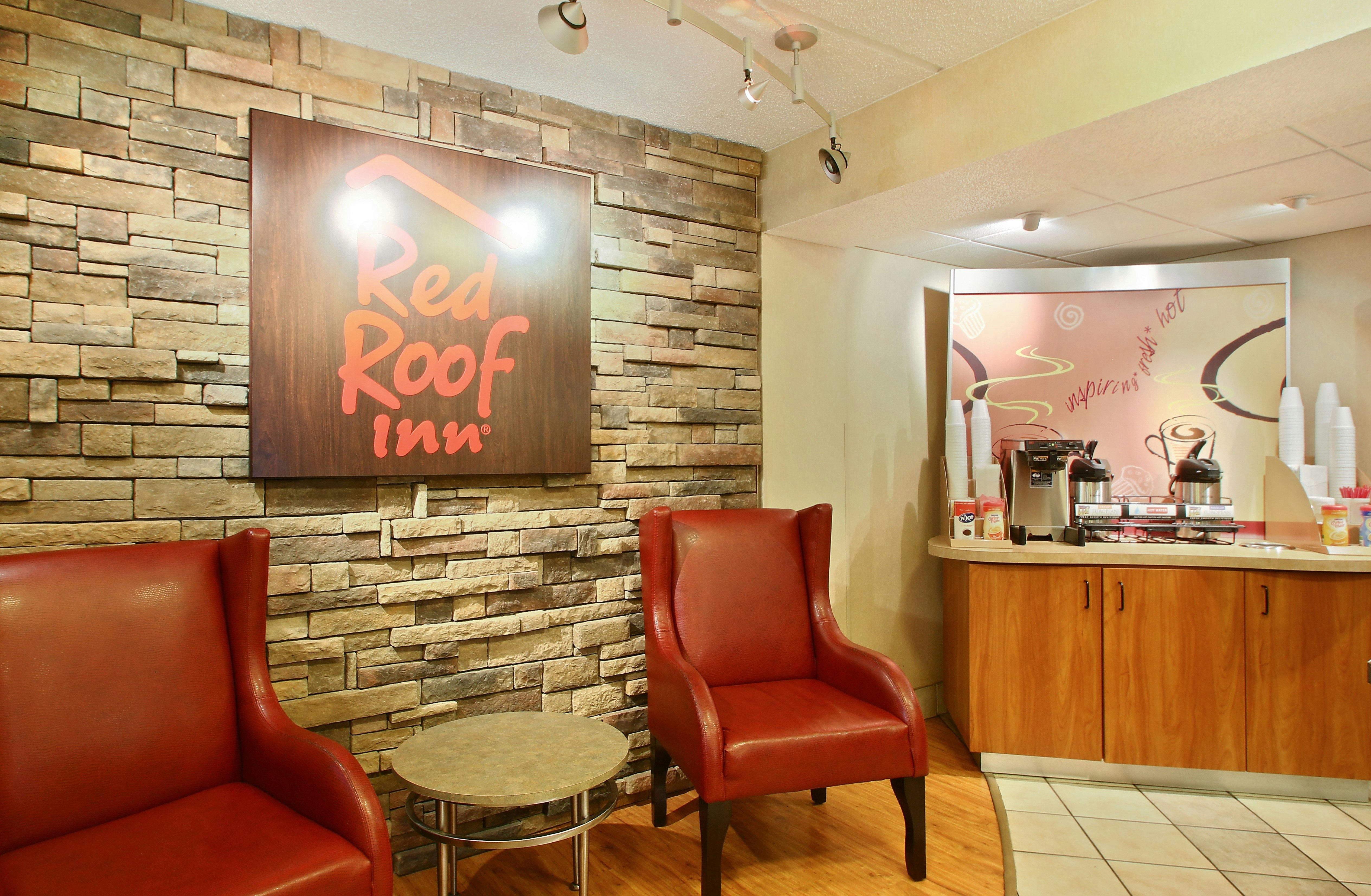 Red Roof Inn Greensboro Coliseum 5/20