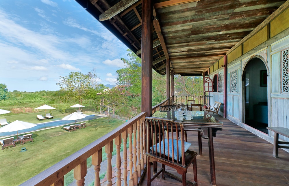 Temple Tree Resort 55/58
