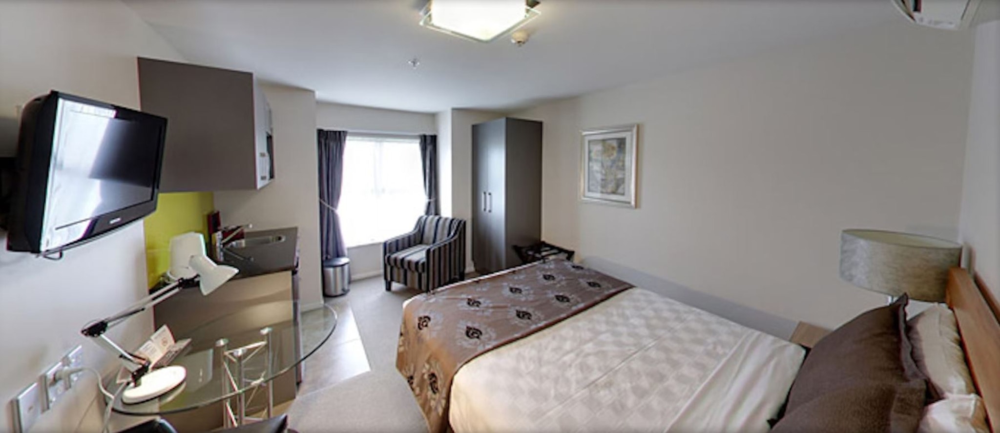 Quality Suites Alexander Inn 23/54