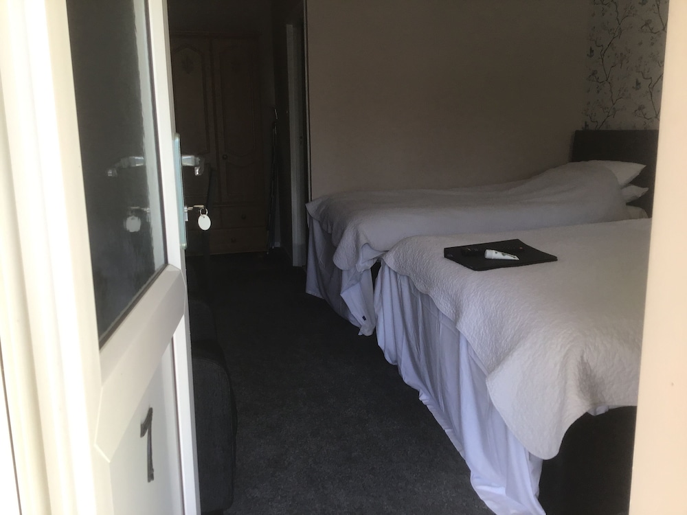 The New Inn Motel 10/93