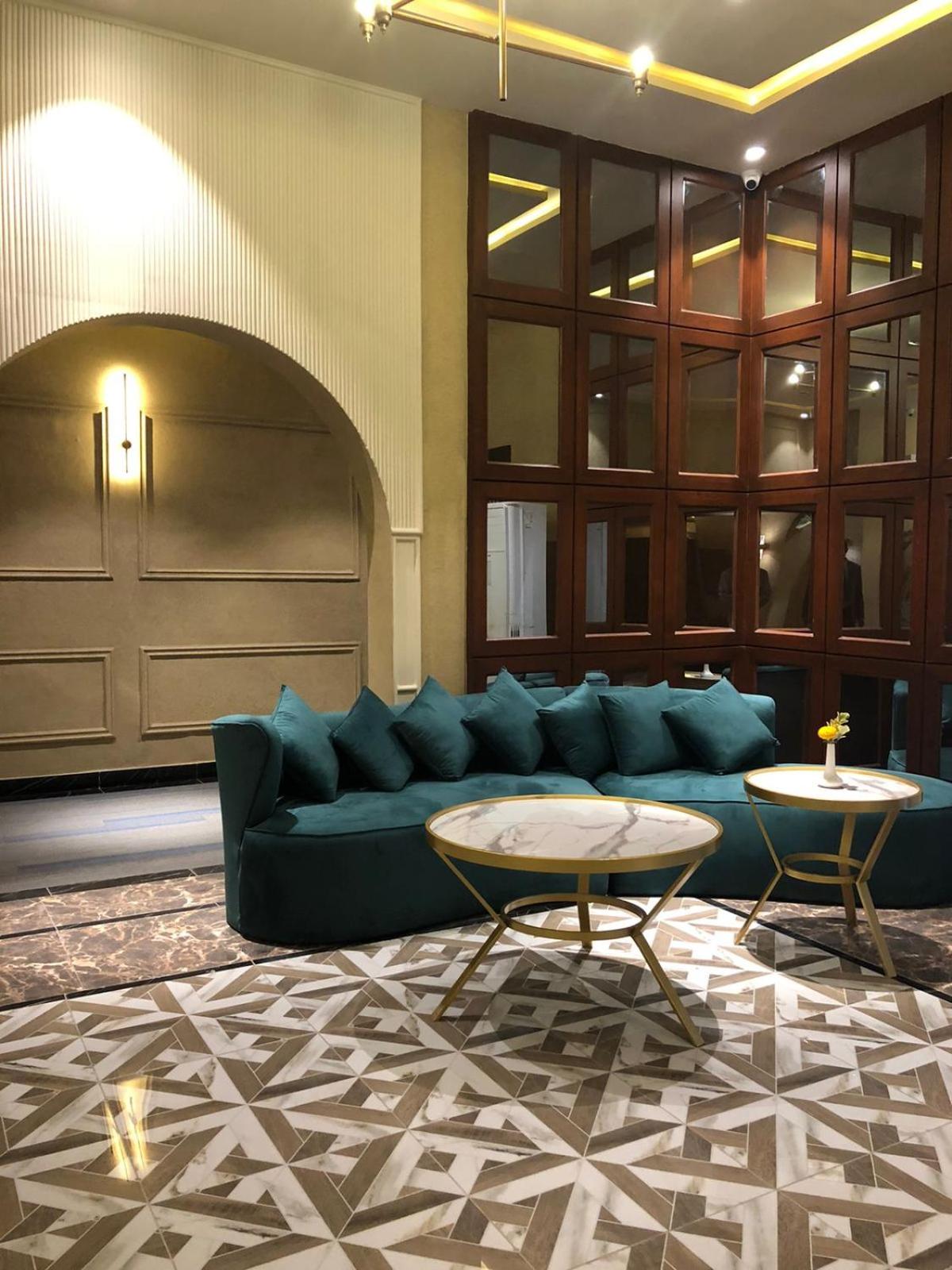 RT Grace Royal Taj Hotel Sukkur 41/58