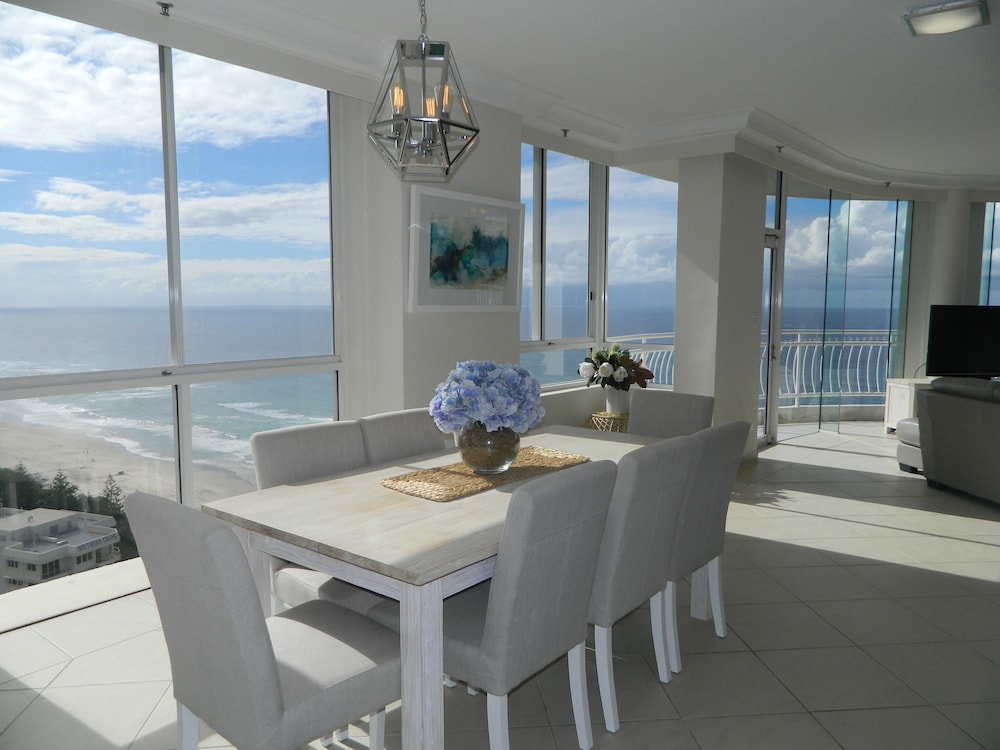 2ND AVENUE BEACHSIDE APARTMENTS 60/73