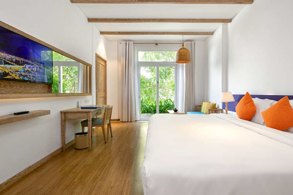 Risemount Premier Resort Danang 28/77
