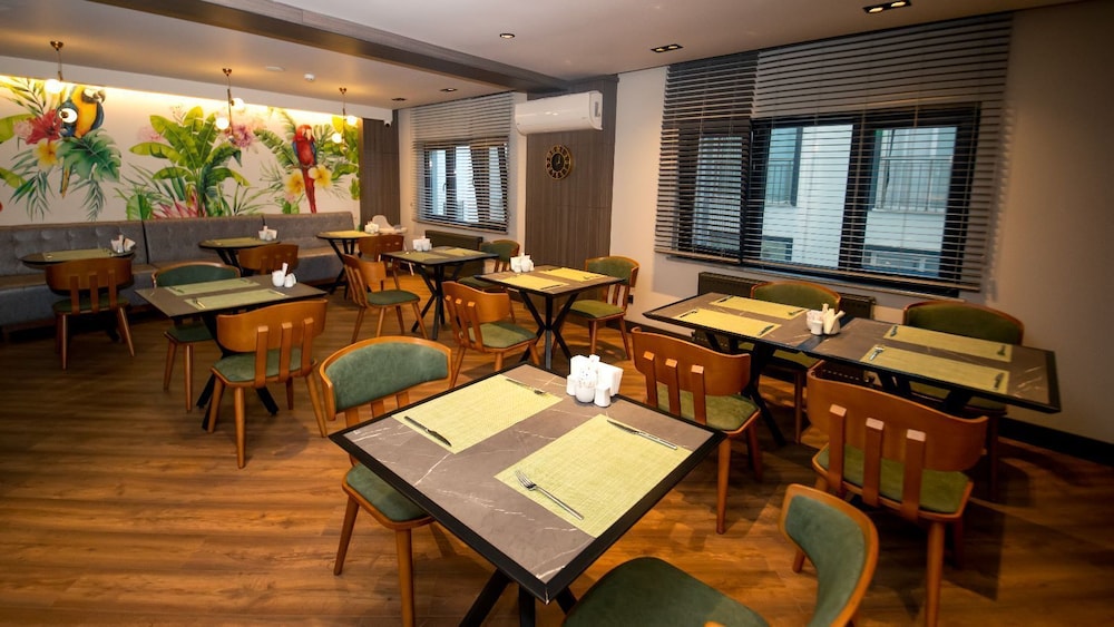 City Asya Hotel 24/38